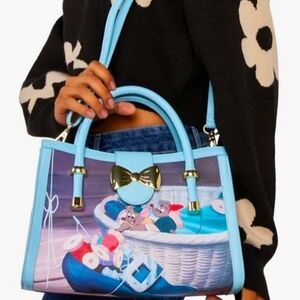 Loungefly CINDERELLA PRINCESS SCENE Crosbody new